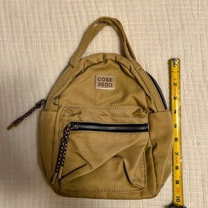 Cosé Beige Backpack with Front Pocket